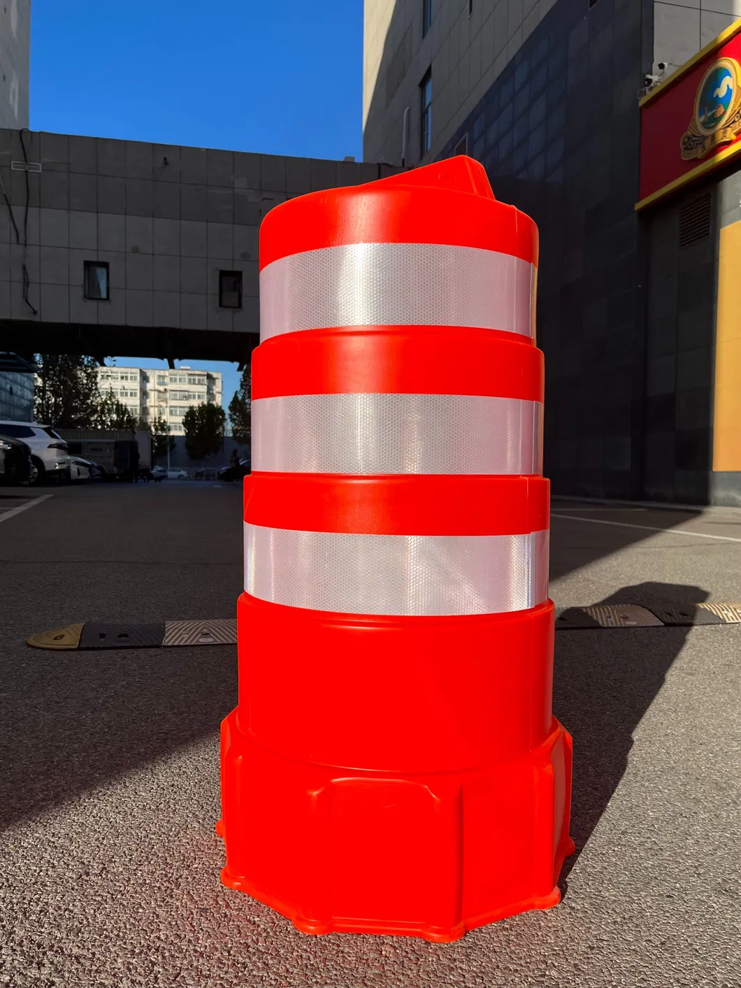 ถังจราจร PE ขายดีของ ROADSAFE, ถังกันกระแทก, ถังเตือนความปลอดภัยบนท้องถนน 2