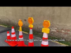 กรวยจราจรและไฟเตือน