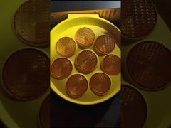 ไฟเตือนการจราจรพลังงานแสงอาทิตย์รูปดอกทานตะวัน ROADSAFE ขนาด 390 มม. พร้อมไฟ LED กระพริบ 8 ดวง สีเหลือง